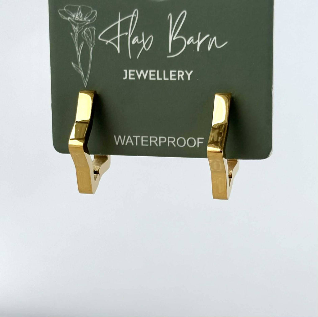 Tarnish Resistant Star gold earrings
