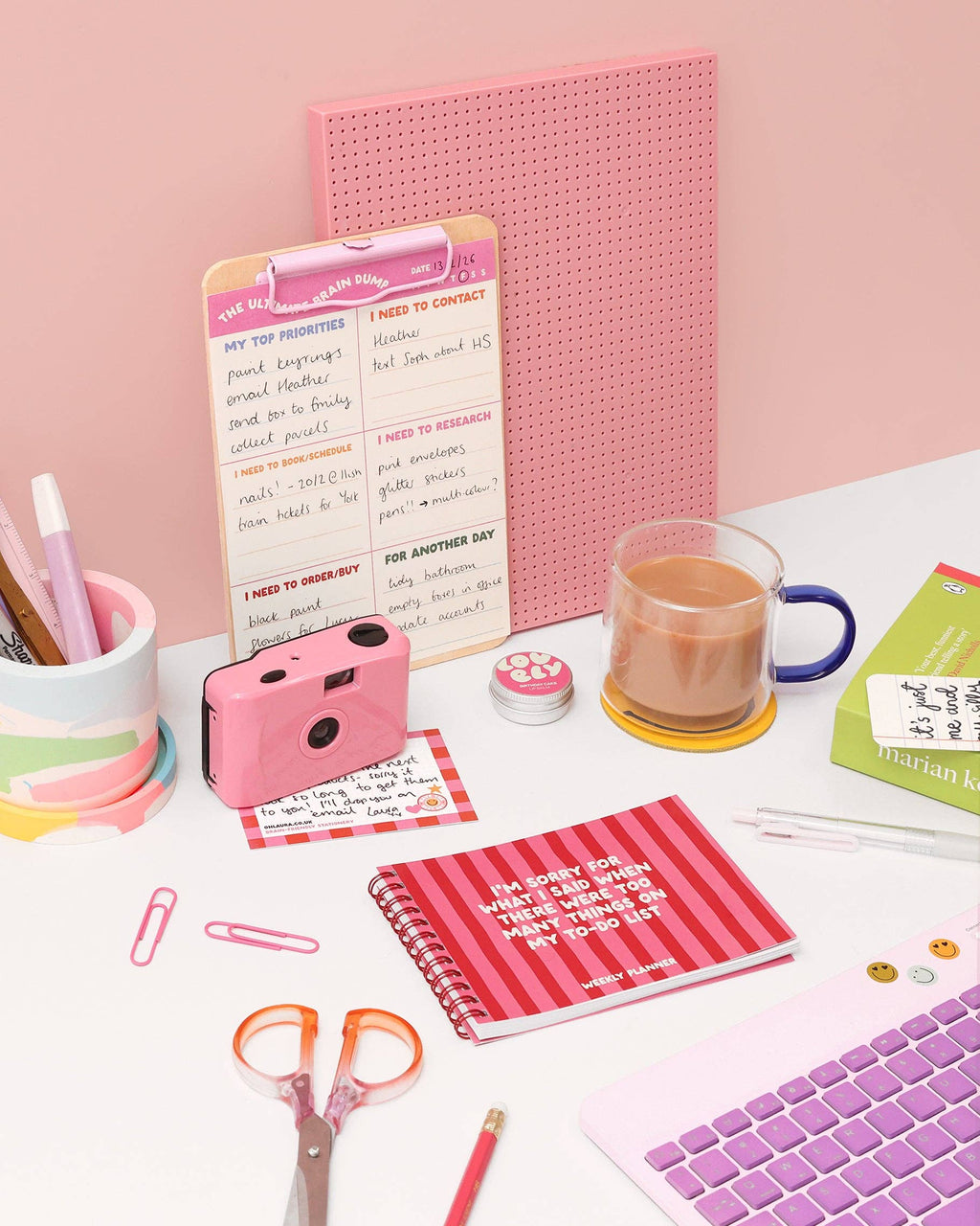 A6 Ringbound Week Planner - Pink & Red