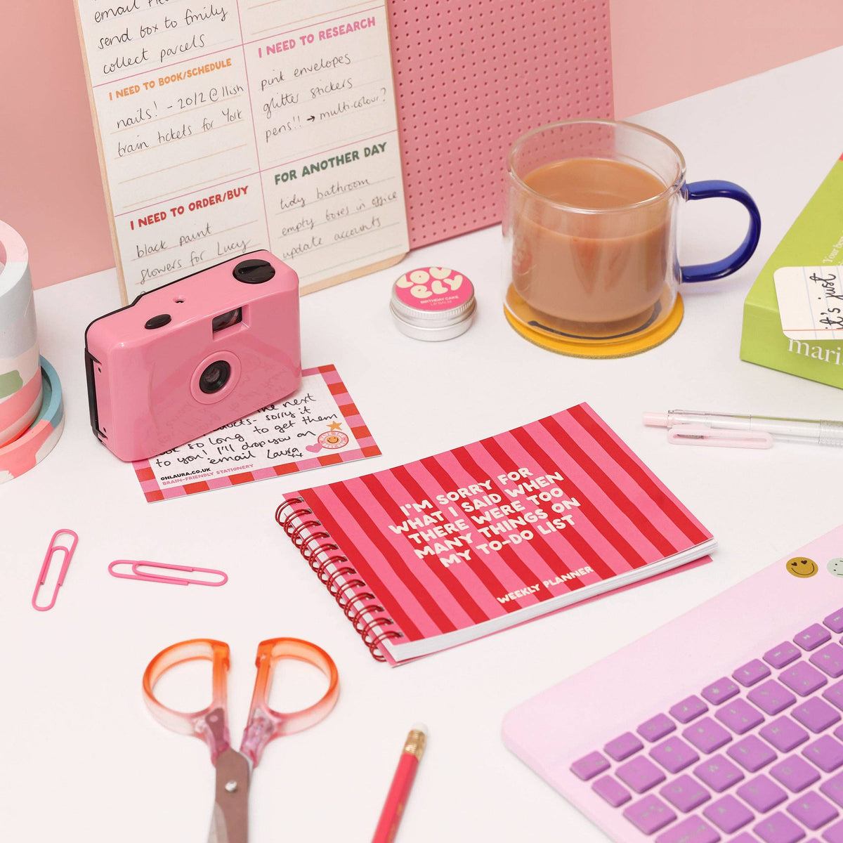 A6 Ringbound Week Planner - Pink & Red